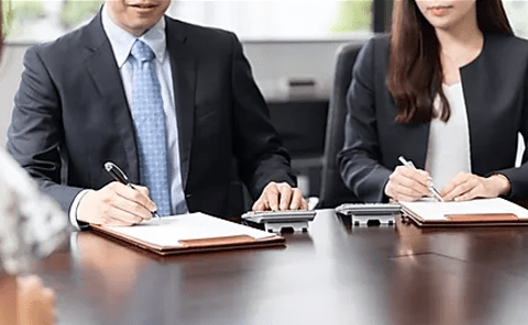 保険会社との適切なやり取りが必要。