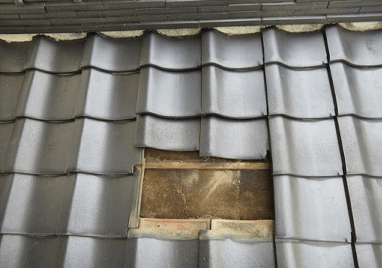 火災保険活用事例10 瓦の剥がれ(台風被害)